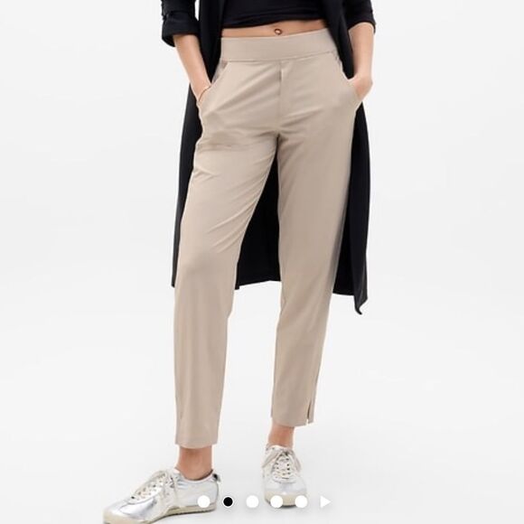 Athleta Pants - NWOT Athleta Brooklyn Mid Rise Ankle Pant